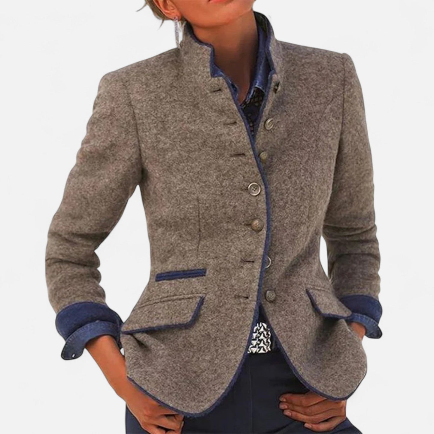 Velmonti Mode | Women’s Elegant Minimalist Long Sleeve Blazer